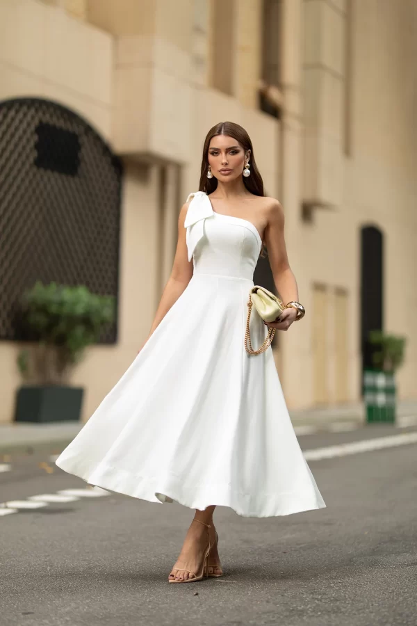 vestido midi branco para noiva