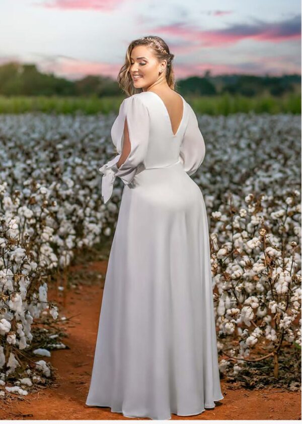 Vestido de Noiva Civil Longo com Manga Longa e Decote V — Sob Medida Ana Violeta