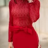 Vestido Midi Vermelho com Manga Longa, Gola Alta e Laço na Cintura