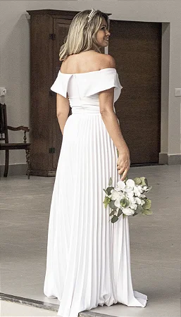 Vestido noiva ombro a ombro com saia plissada